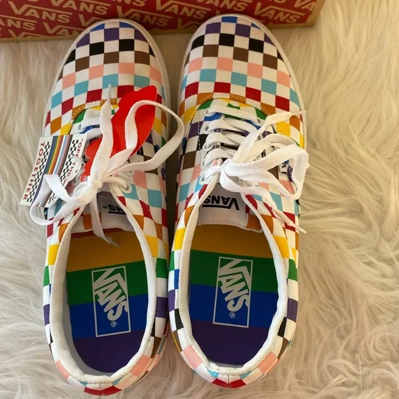 Men’s Vans Shoes - Picture 8 of 12